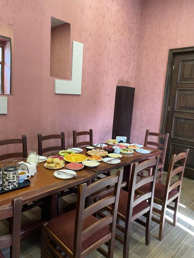 Hotel Eden Mestia Extérieur photo